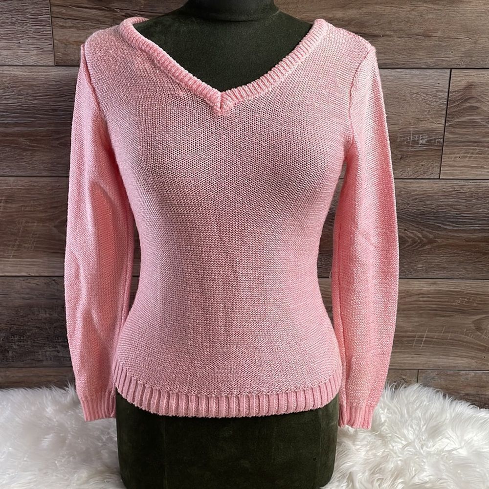 RETROSPECTIVE Women’s Pink Vneck Sweater  Size Small Barbiecore Coquette Girl